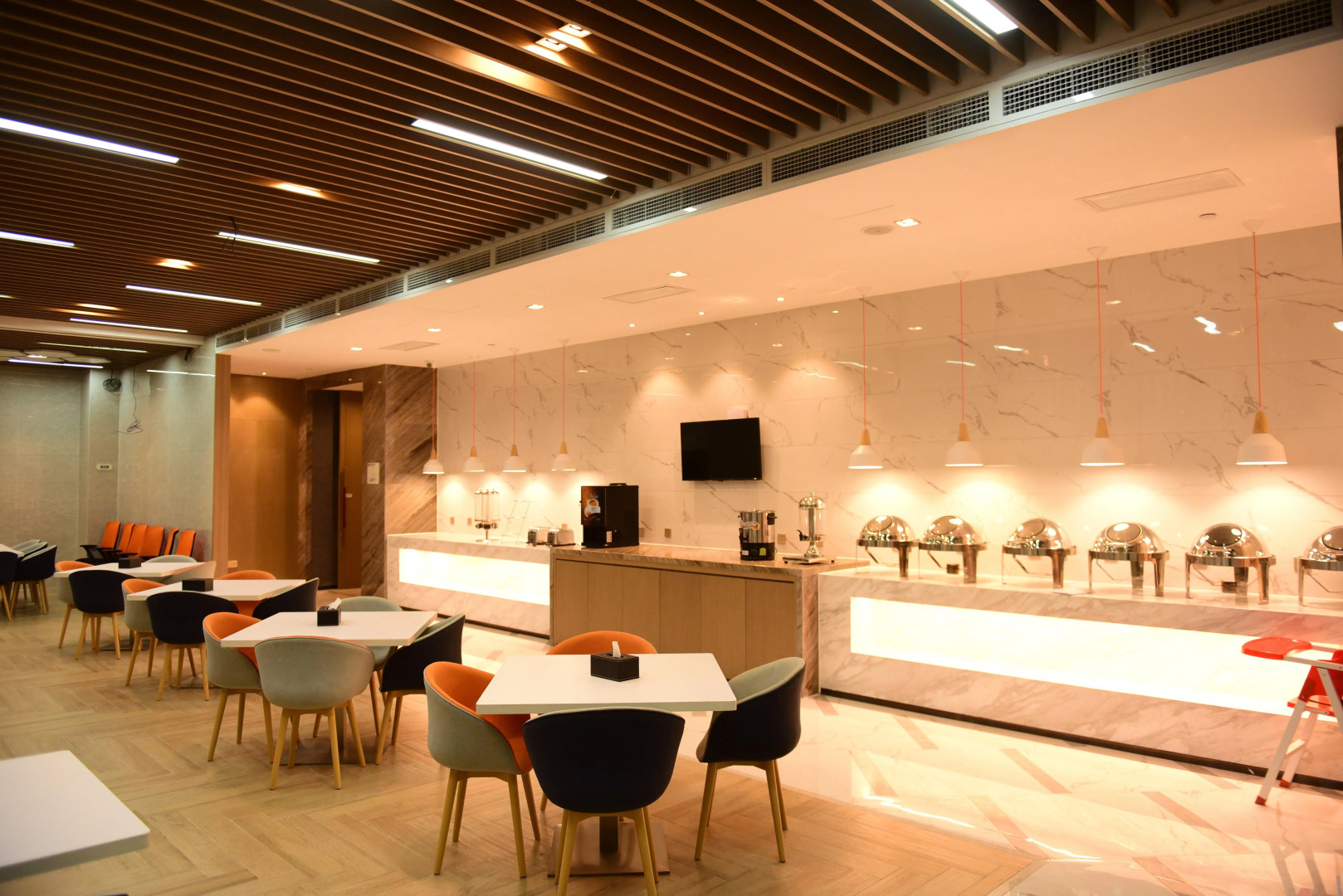 Holiday Inn Express Lhasa Potala Square