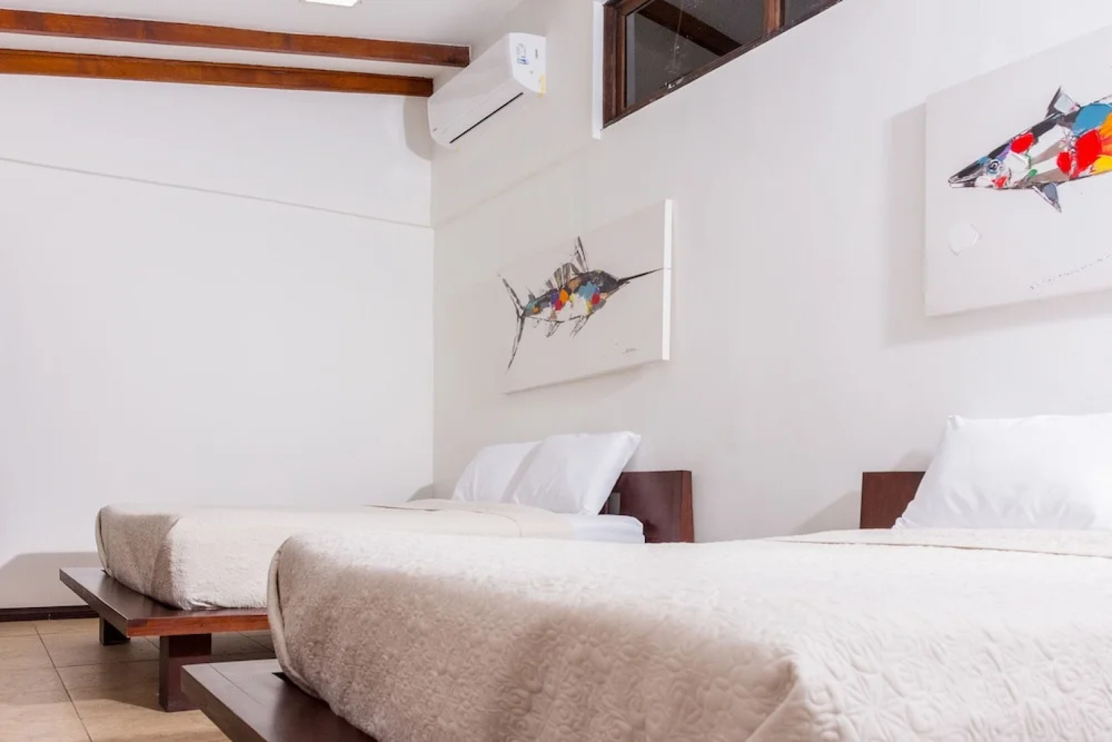 Café de Playa Beach Front Hotel