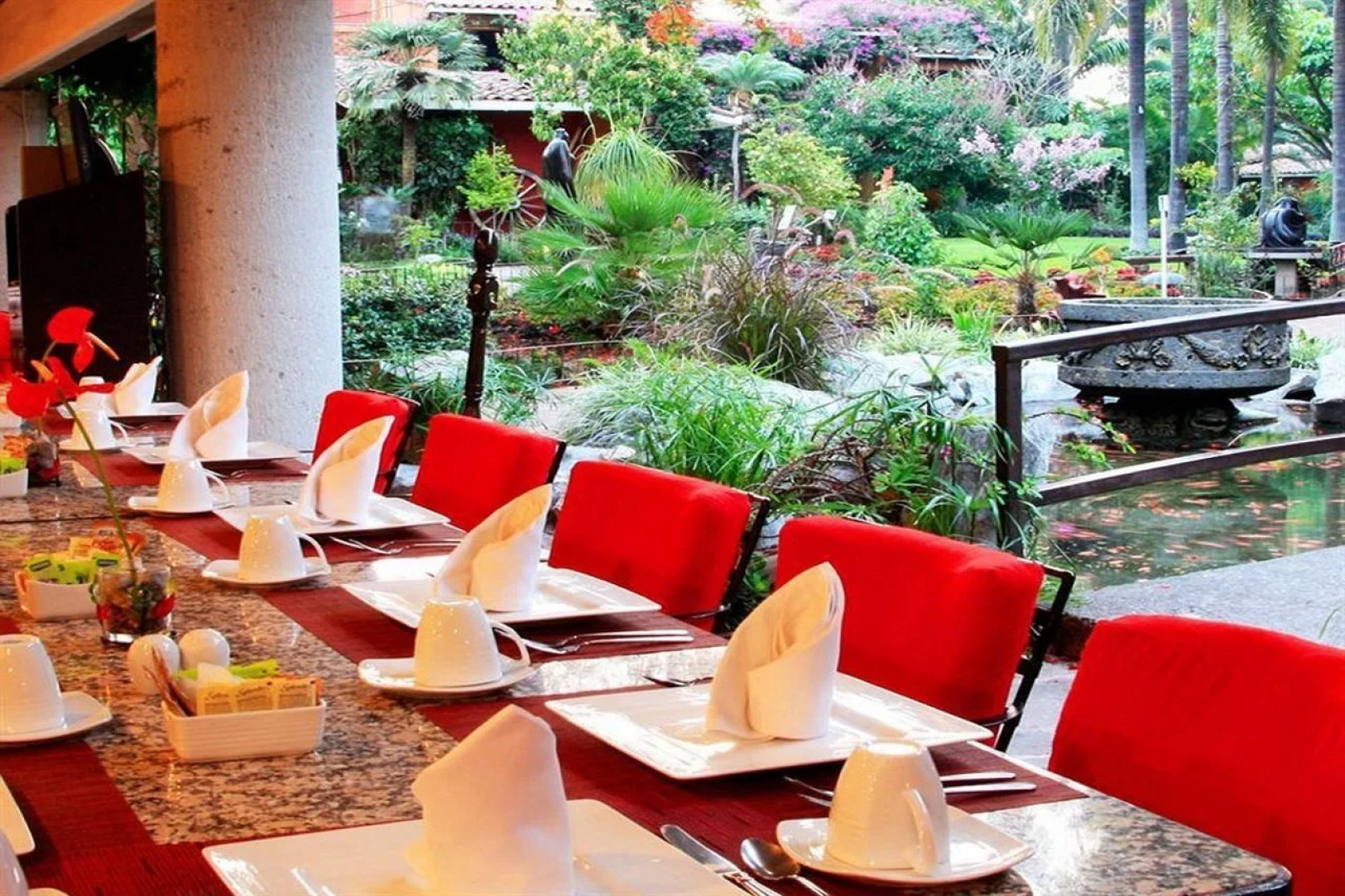 Hosteria Las Quintas Hotel