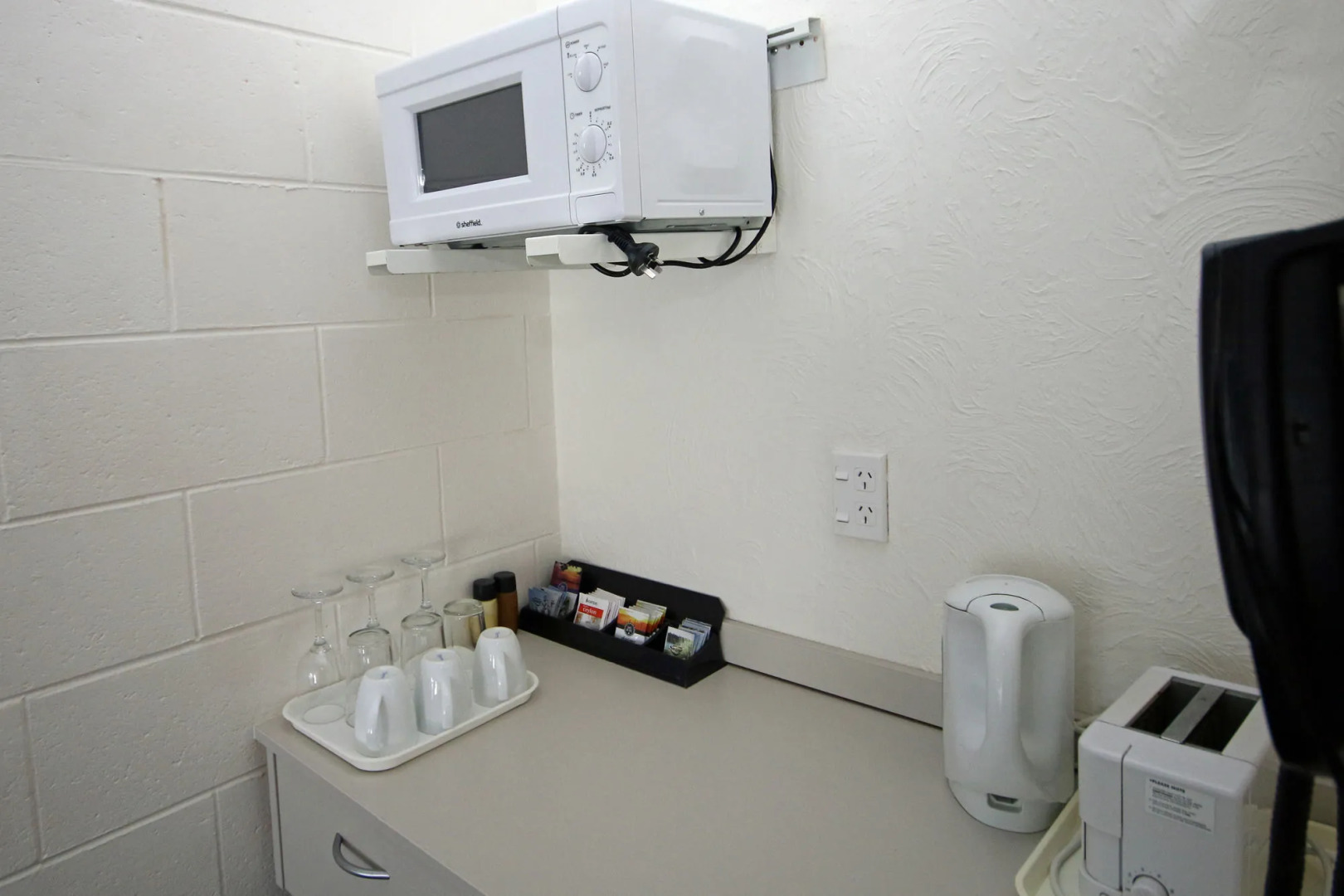 Midway Pacifica Lodge