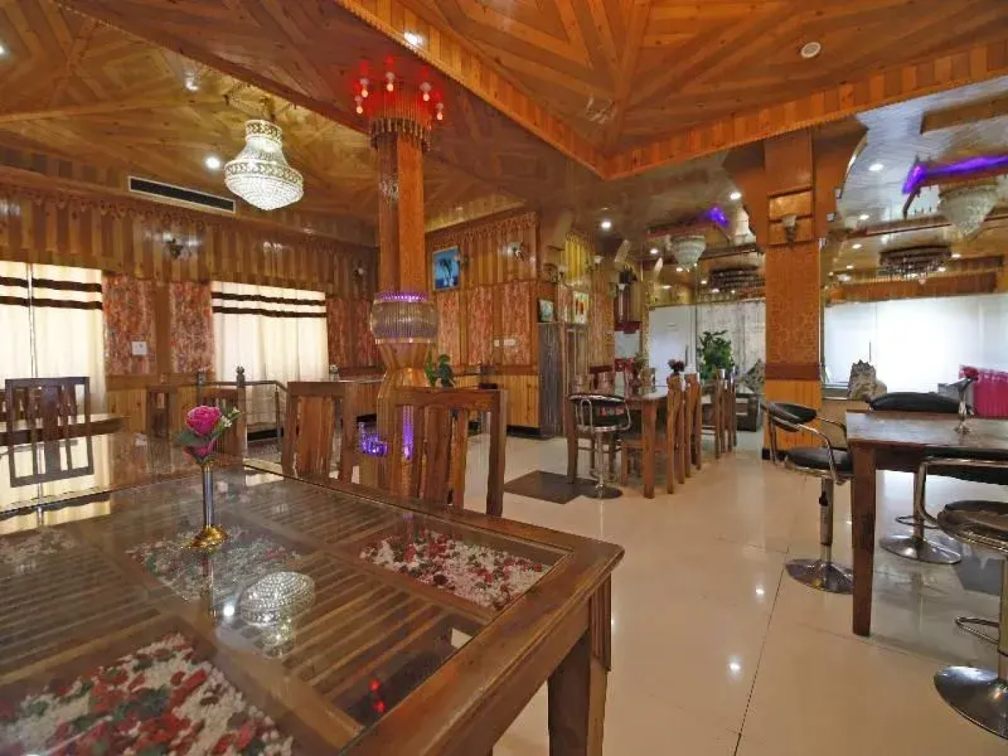 Oyo 5369 Hotel Shimla Hills International