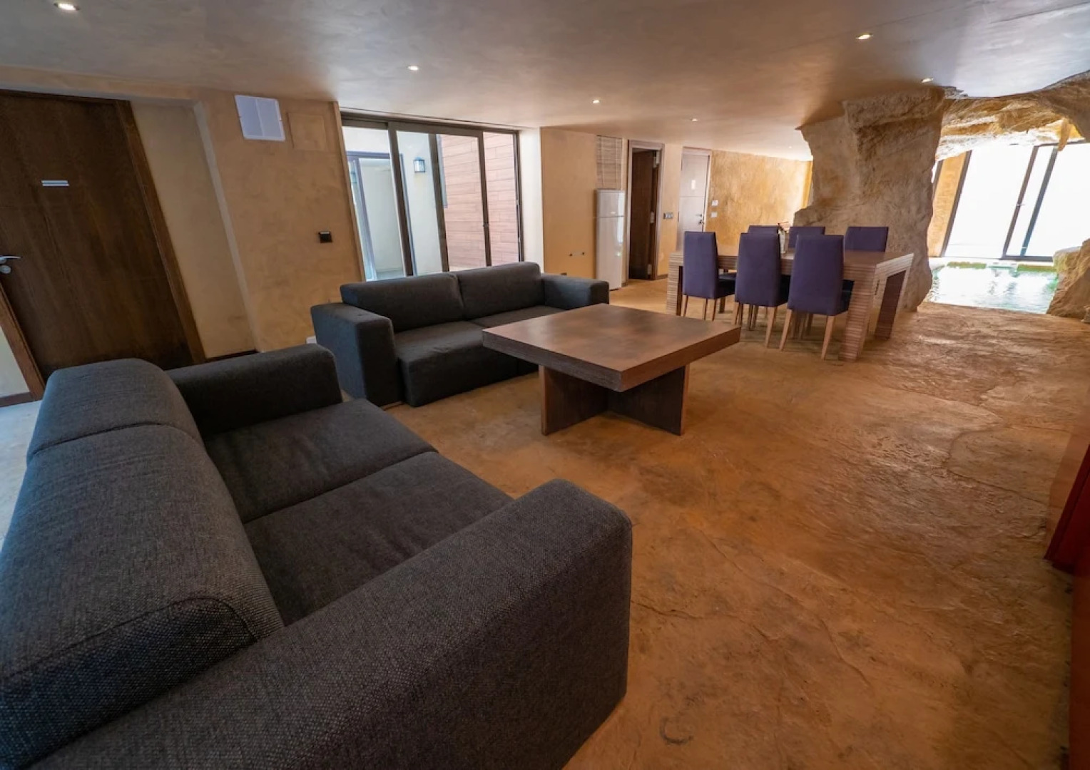 Villa con 2 piscinas