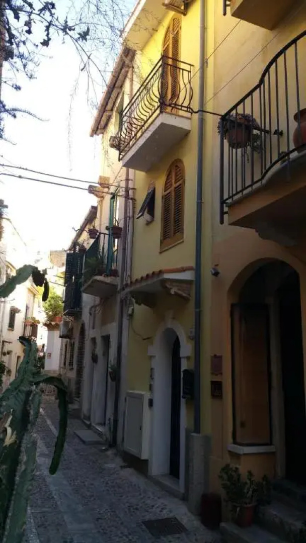 Spendido appartamento - Chianalea di Scilla bagnato dal mare