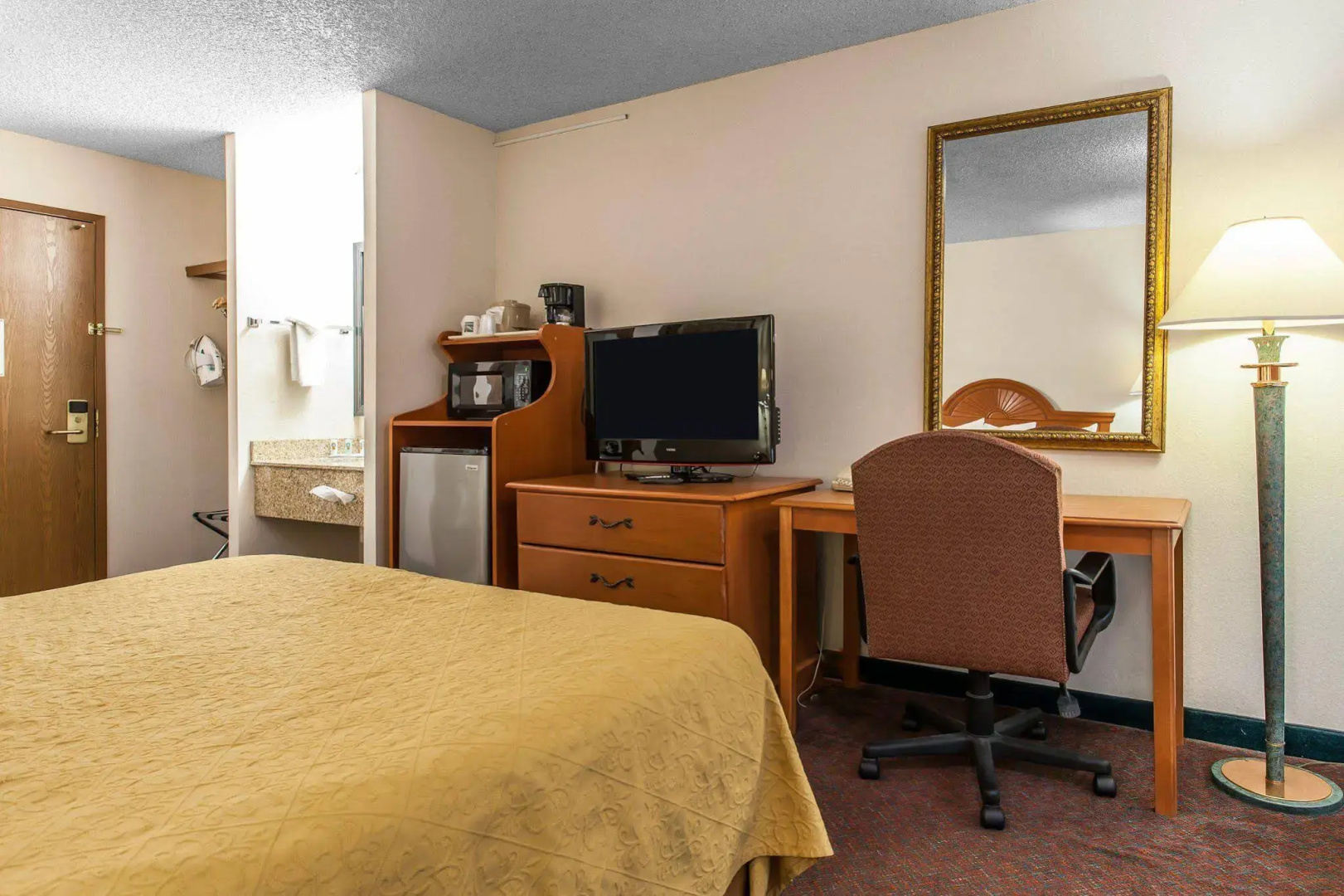 Quality Inn & Suites Lacey Olympia