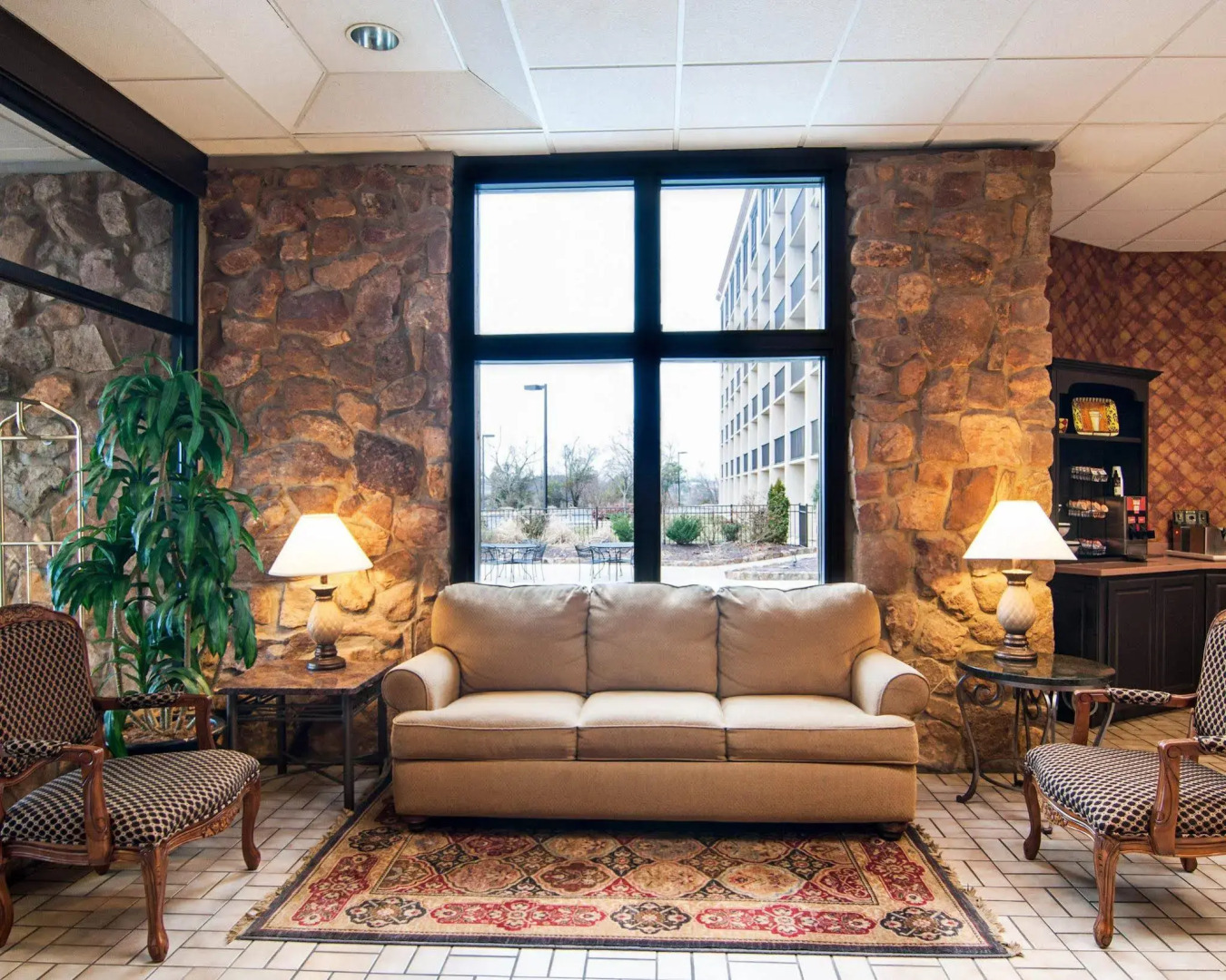 Comfort Inn & Suites near Danville Mall