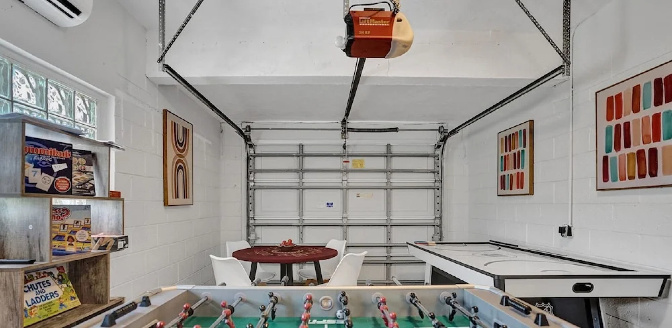 Modern Chic 7-BR with Pool & Gameroom