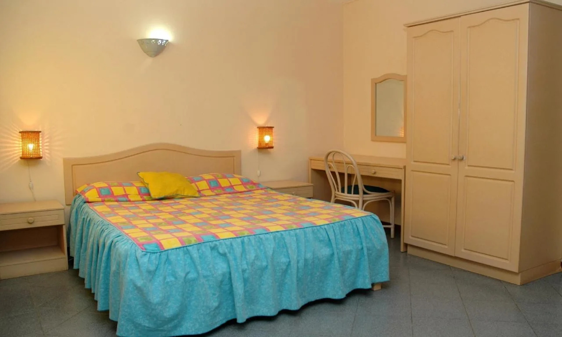 Flowers of Paradise with LOV