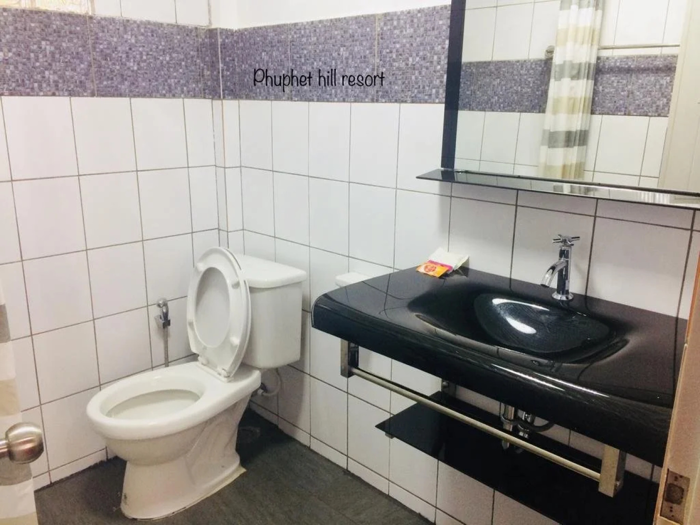 Phuphet Hill Resort