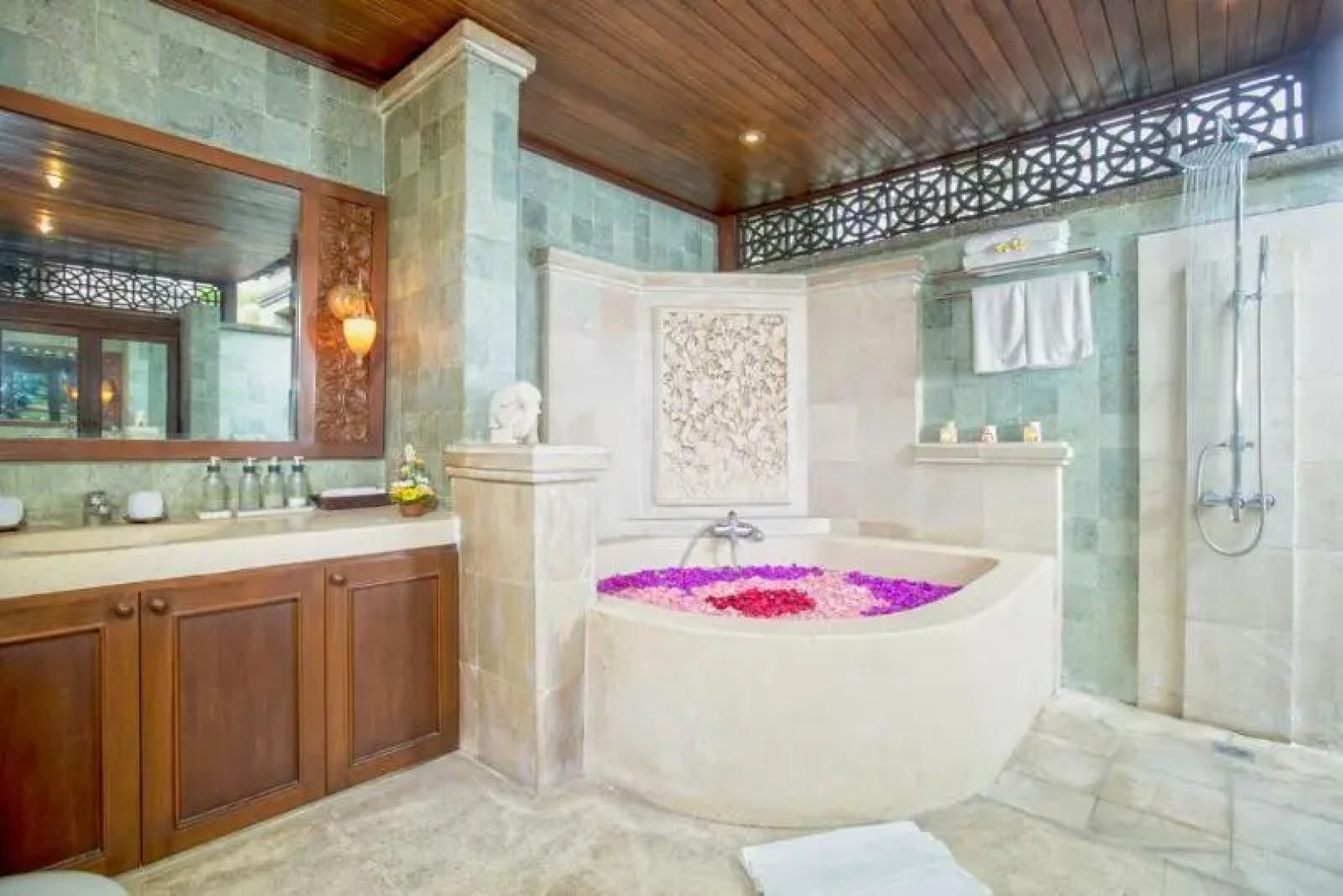 Villa Annapurna River View