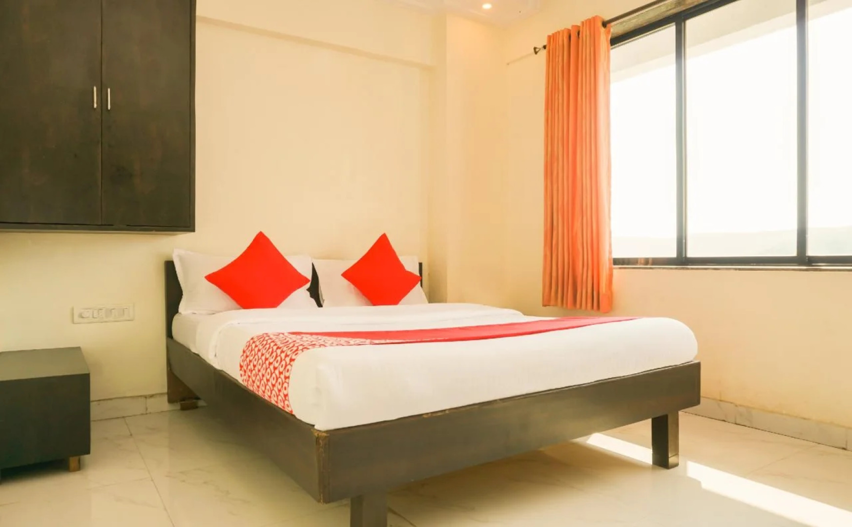 Radha Krishna by OYO Rooms