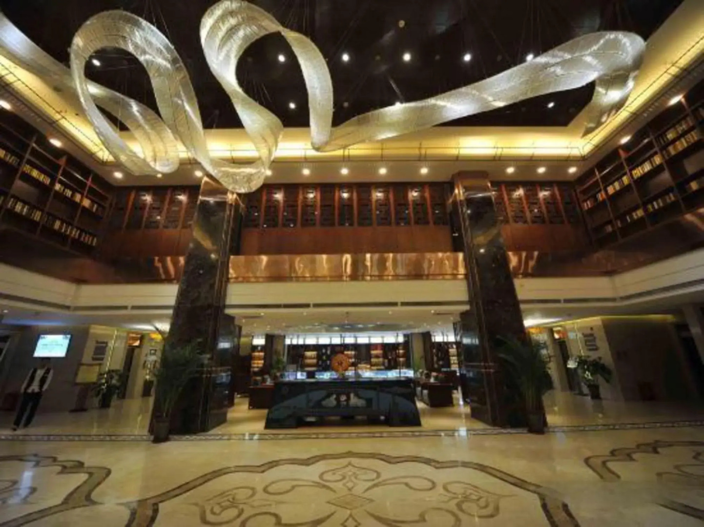 Tian Yi Zang Run Hotel
