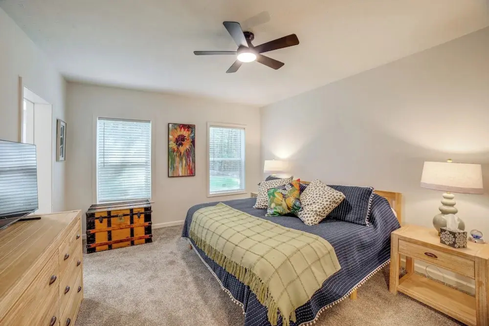 Lake Access, Pools & More: Family Home in Stanwood