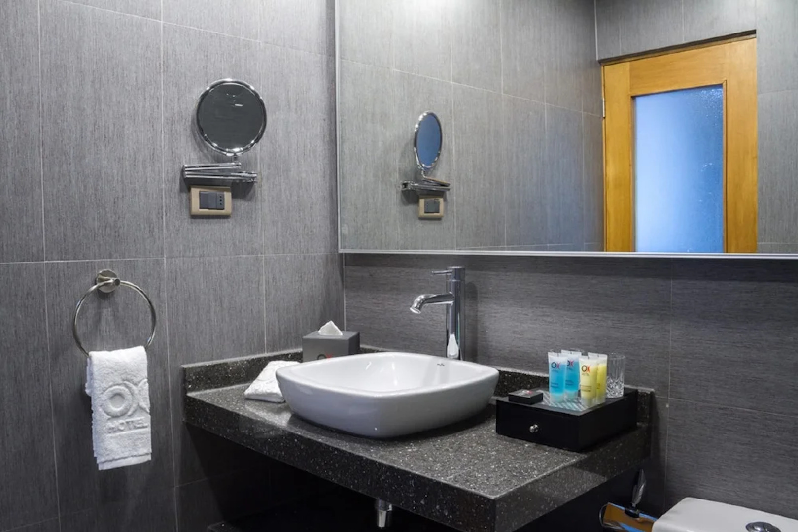 Hotel Espacio Ox & Convention Center