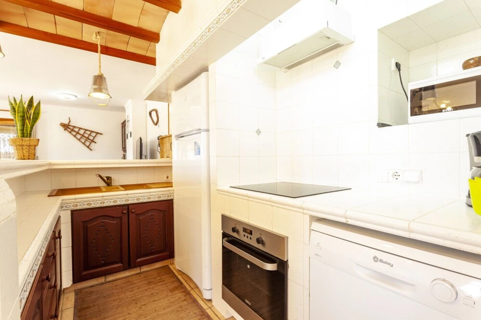 Villa in Can Picafort, Located in the Countryside, Near the Beach, has 5 Bedroom