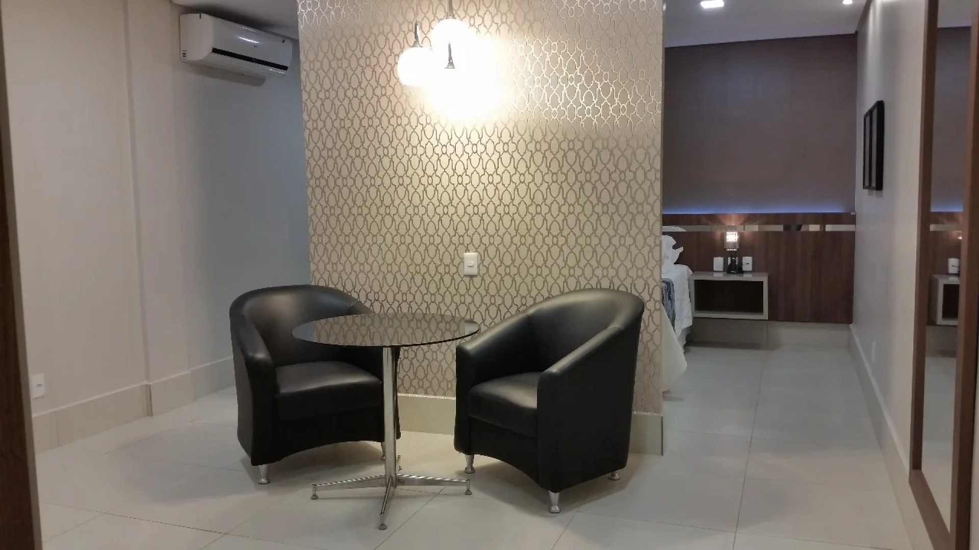 Valeriu's Palace Hotel