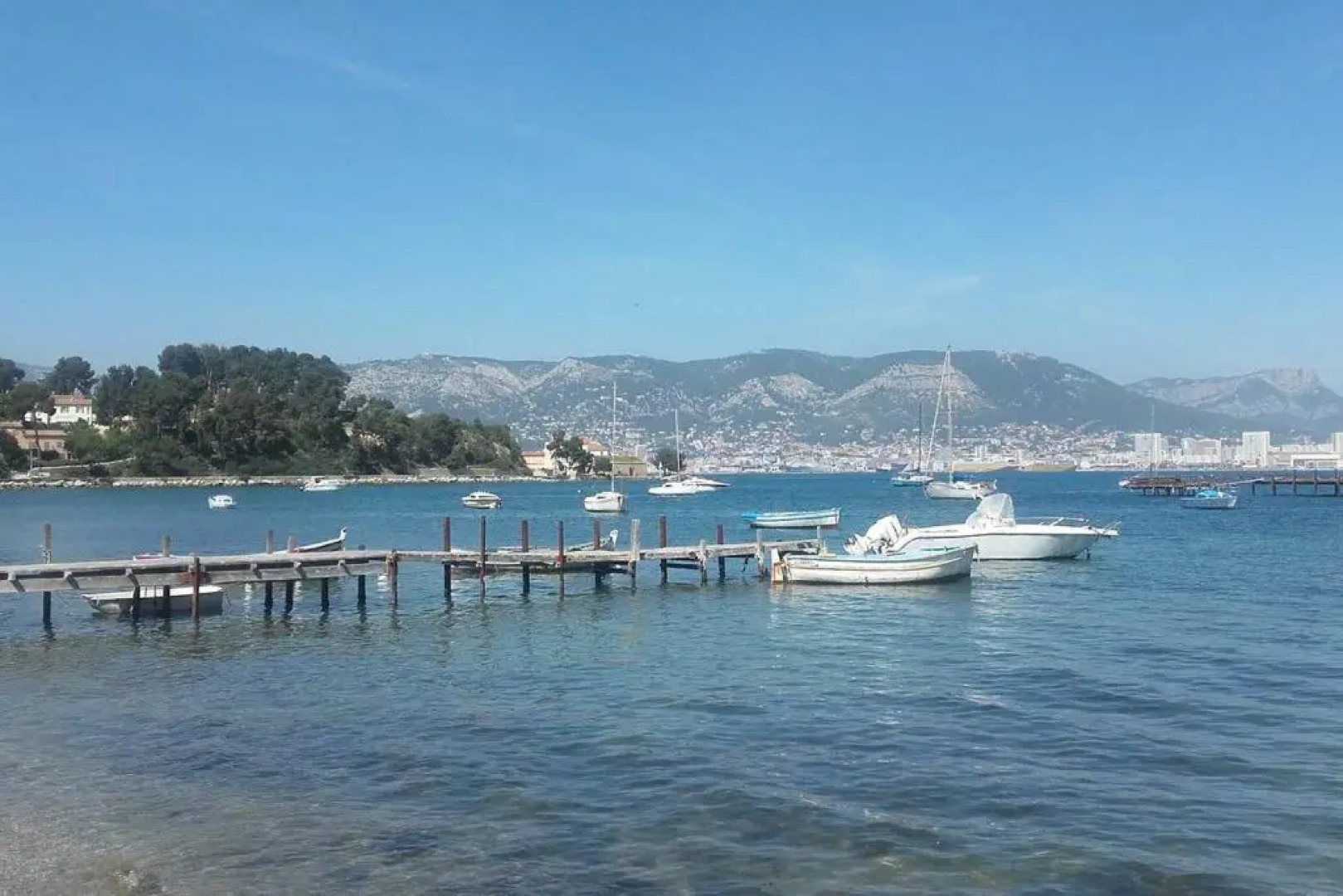 Saint-Mandrier-sur-Mer, ravissant T2 vue mer