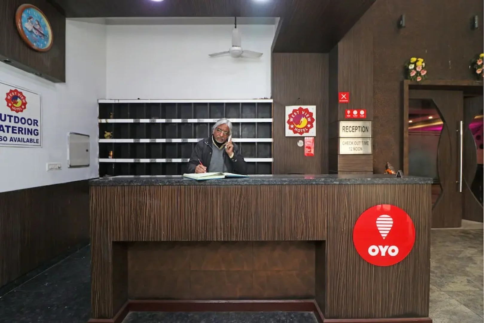 OYO 10887 Hotel West View
