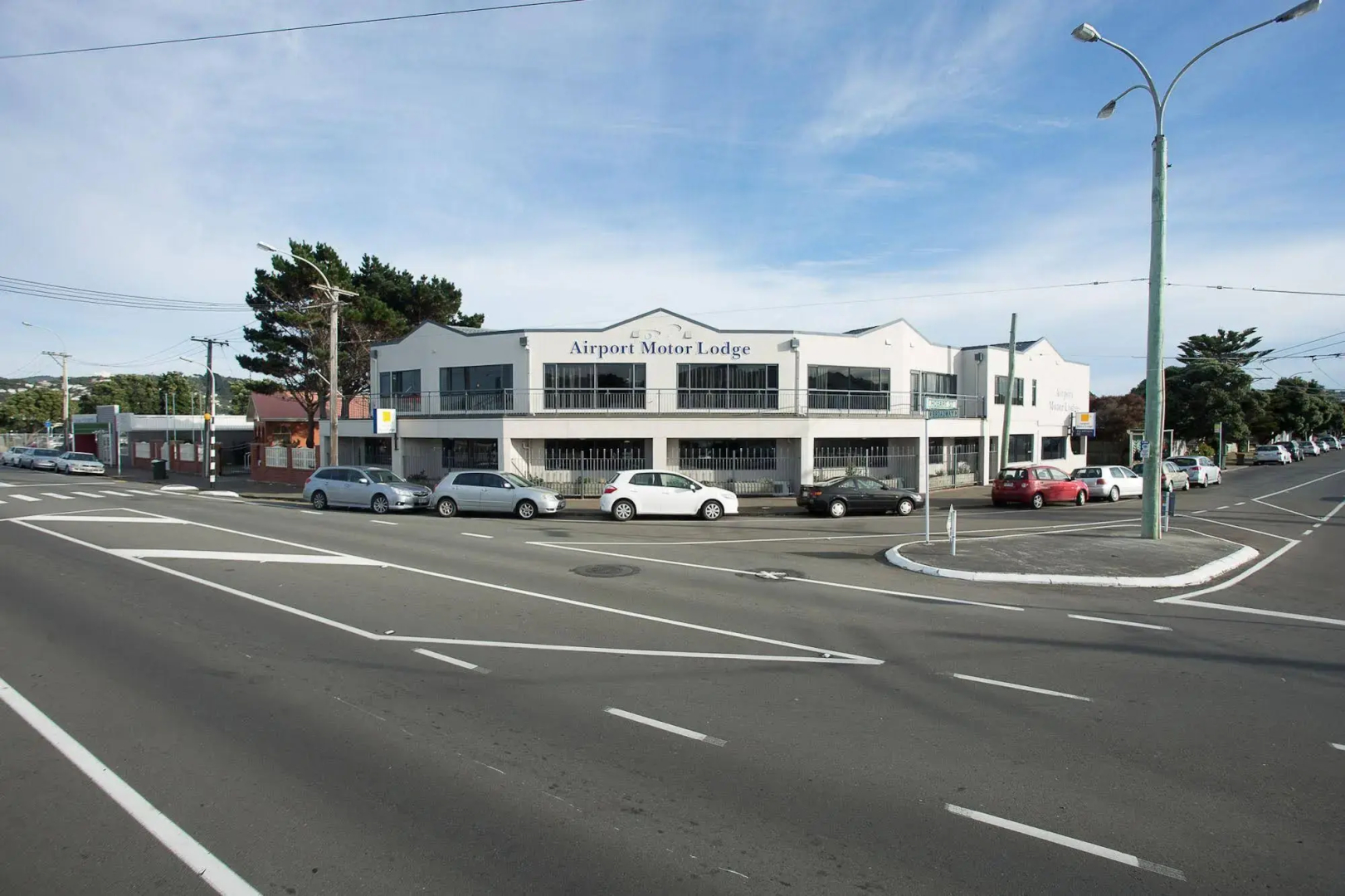 Airport Motor Lodge