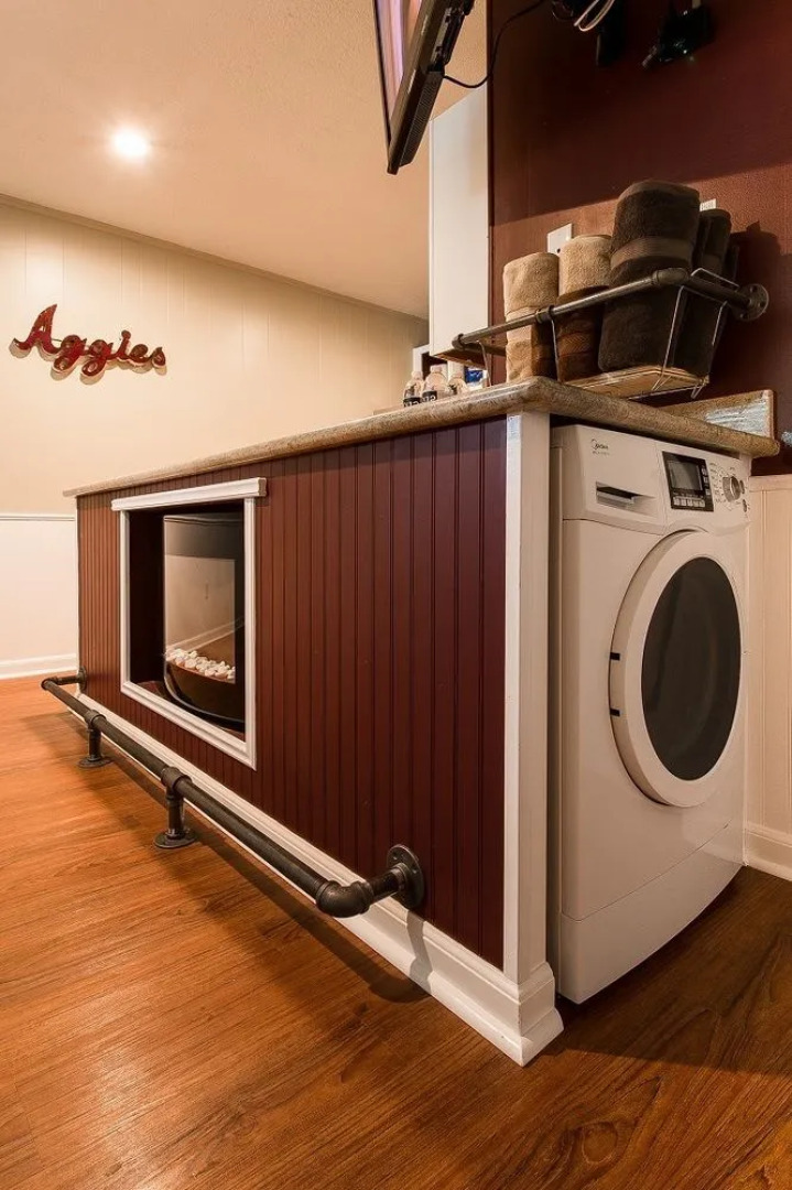 Block 12 - Furnished Game Day Units