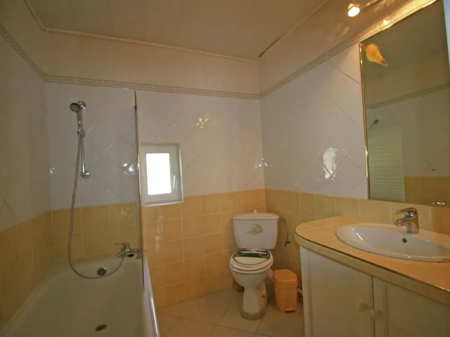 Detached House With Private Pool Near the Parc Naturel Régional du Luberon