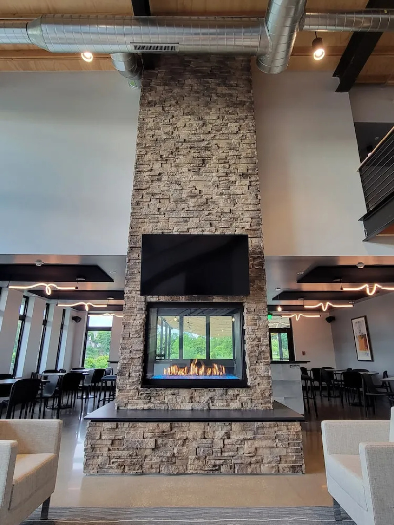 Watershed Hotel