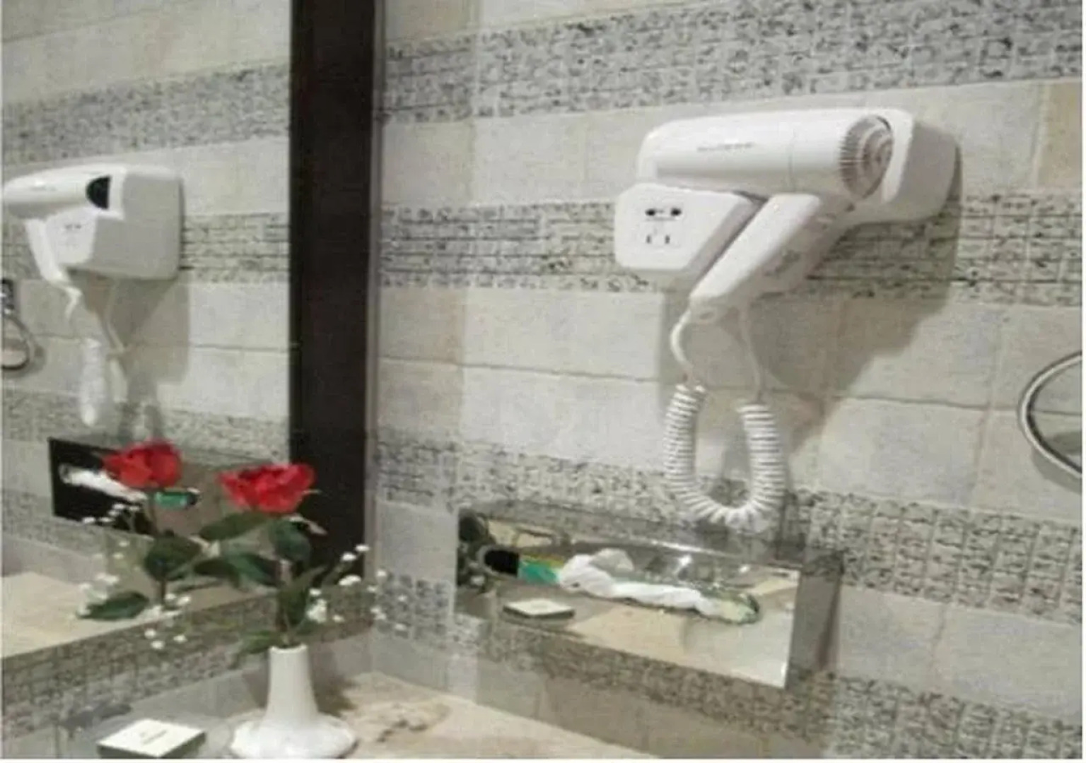 Dar Al Eiman Royal Hotel