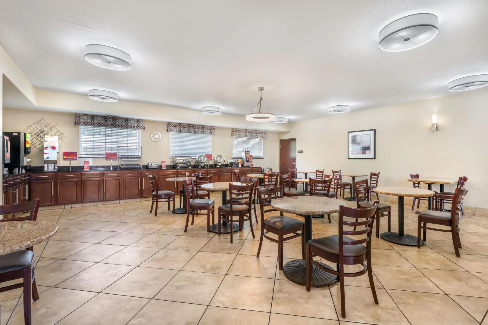 Best Western Plus Eastgate Inn & Suites