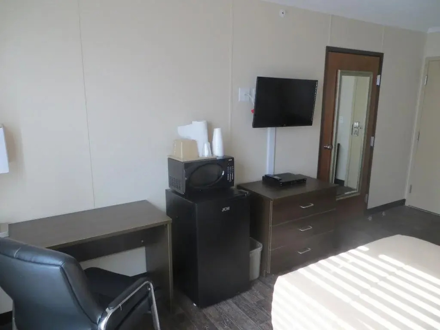 Shale Lodge - Three Rivers