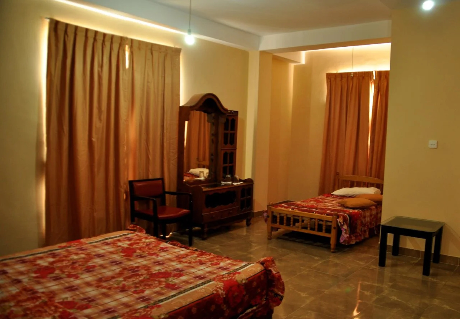 Sea Shine Beach Hotel