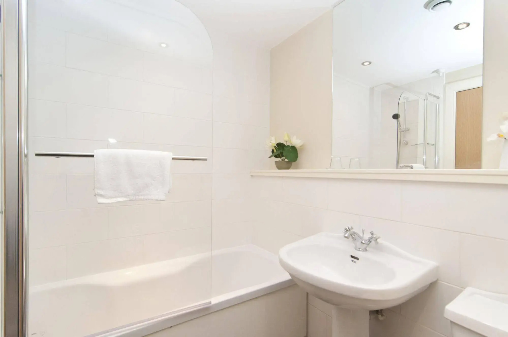 Edinburgh Church Apartments