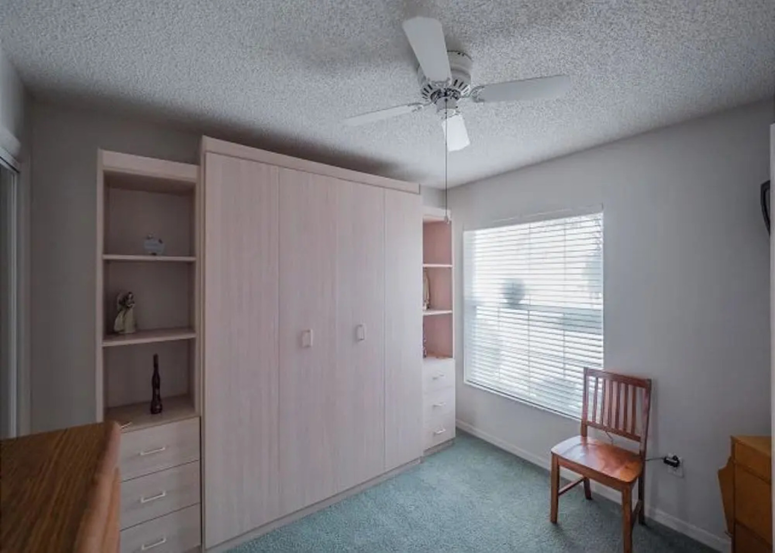 Santa Anna 901 by White Pelican VR