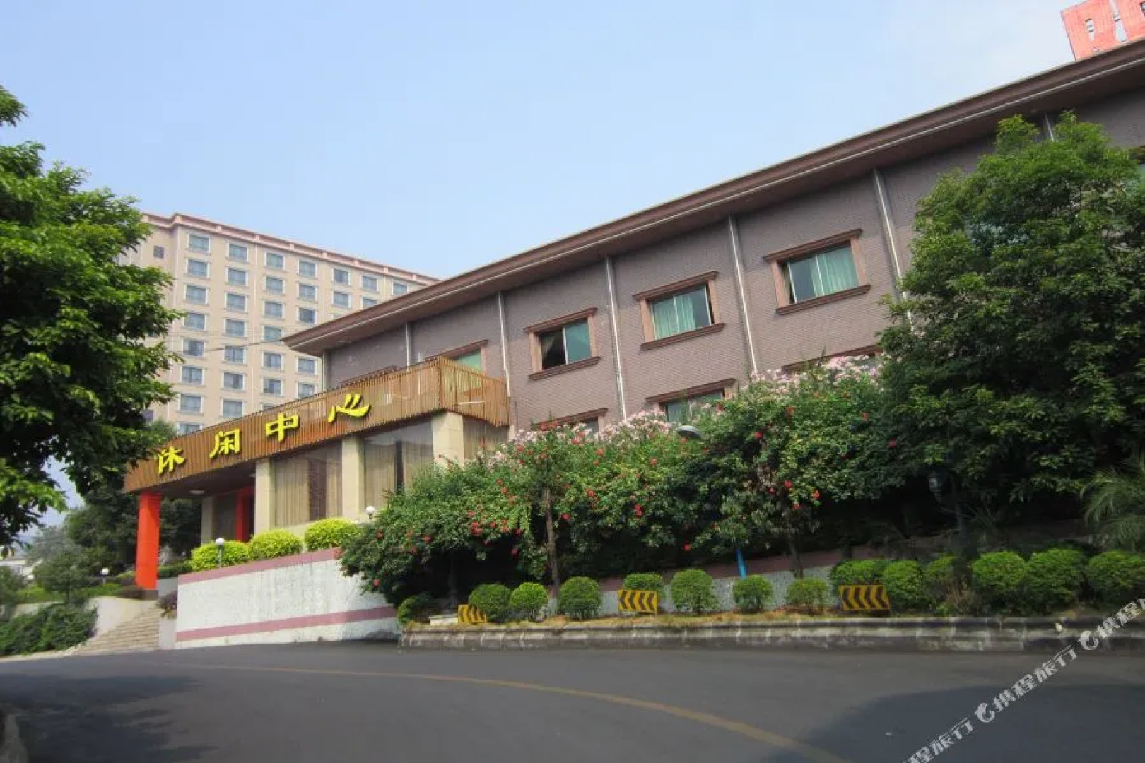 Yangshan Baoheng Business Hotel