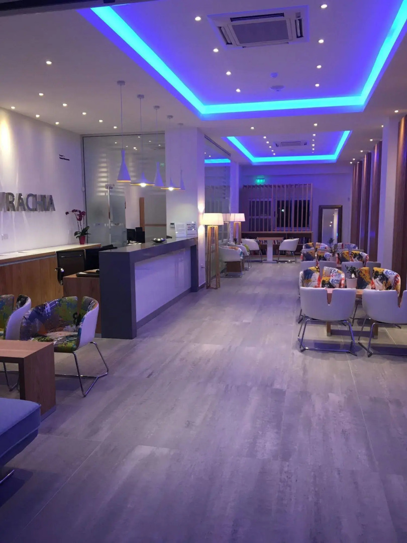 Vrachia Beach Hotel & Suites - Adults only