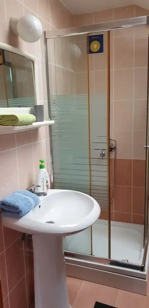 Lovely 5-bed Apartmen in Vrnjačka Banja