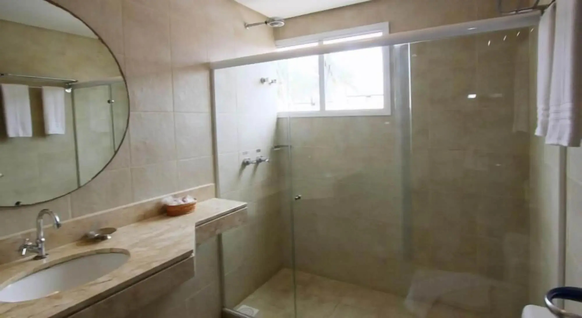 Farol de Itapuã Praia Hotel