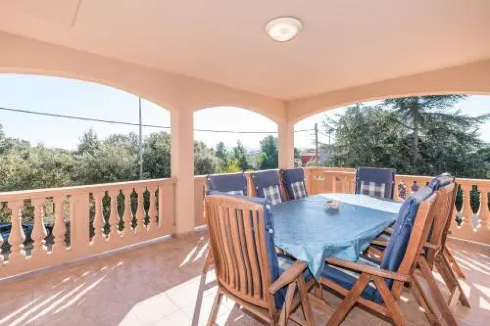 Six-Bedroom Holiday Home in Bibinje