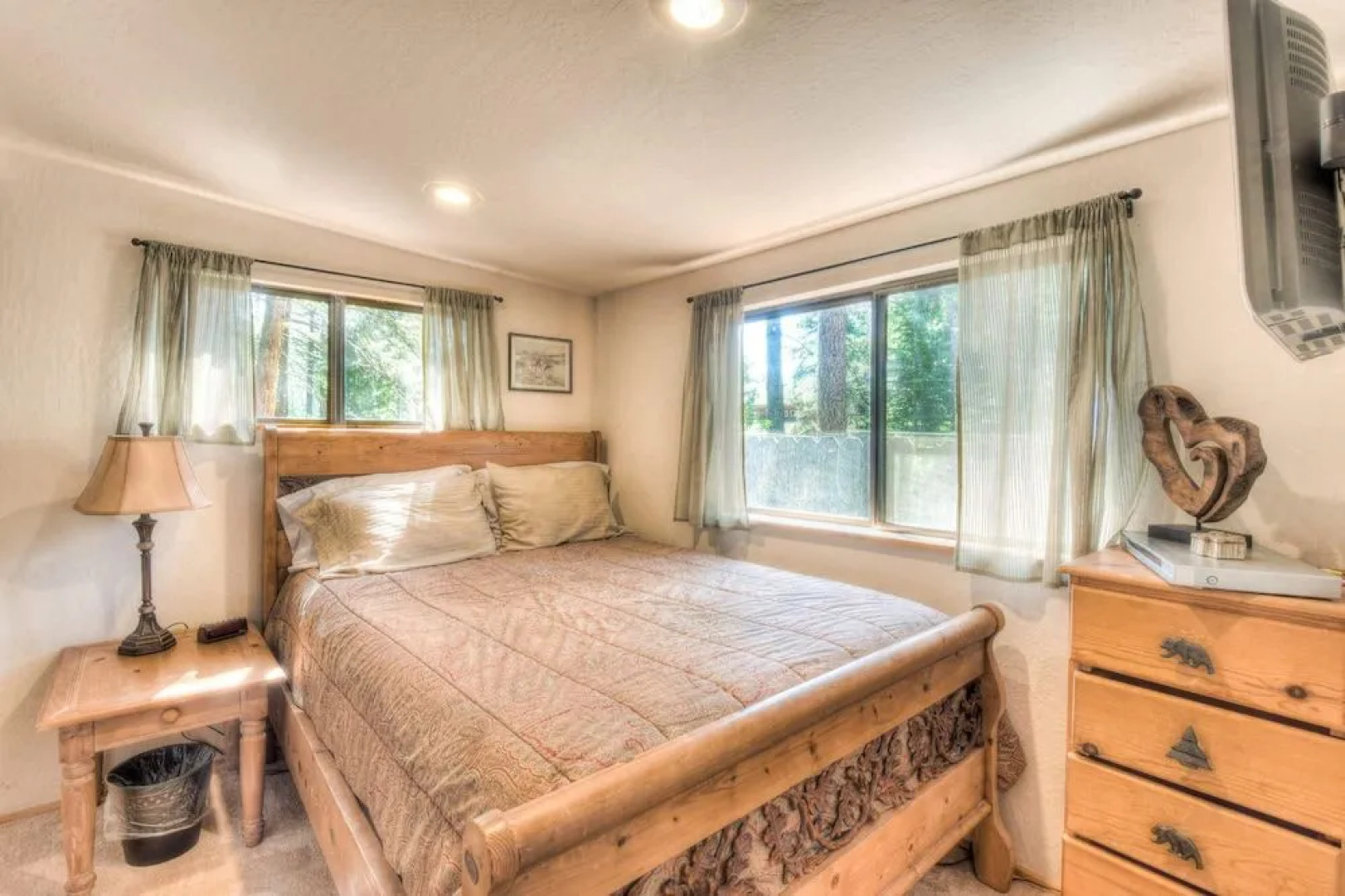 Moonlight Cove w/ Grill Tahoe Beach Next Door!