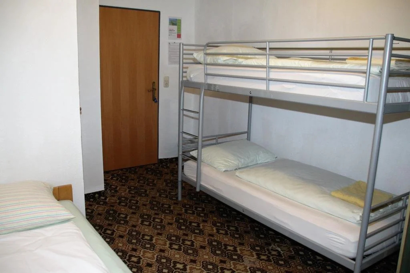 The Treehouse Backpacker Hotel