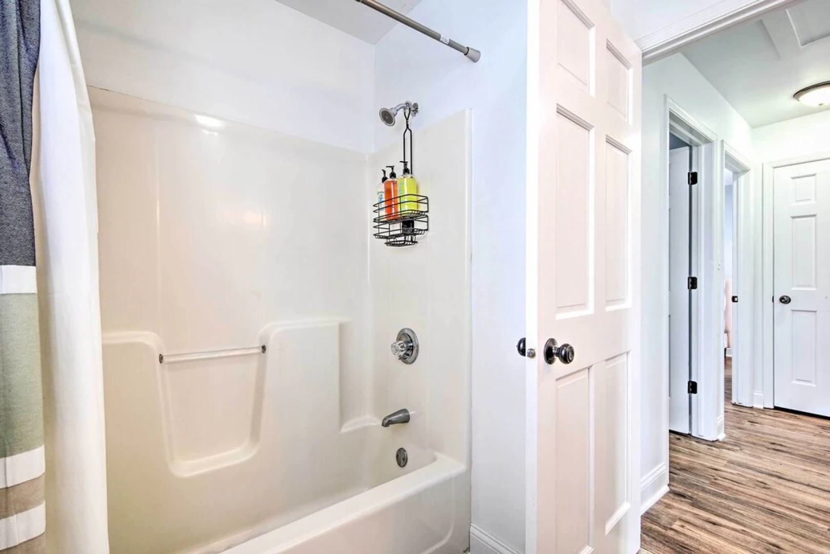 Lake Geneva Home With Grill < 2 Miles to Beach!