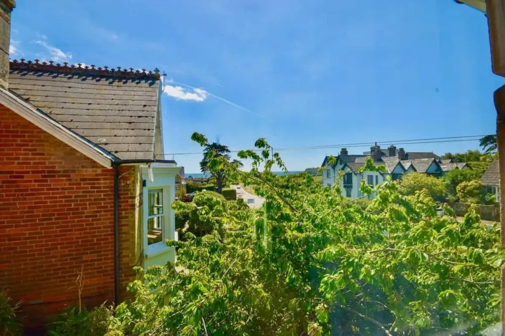 Blenheim House an Immaculate sea side home for 12 guests, plus swimming pool.