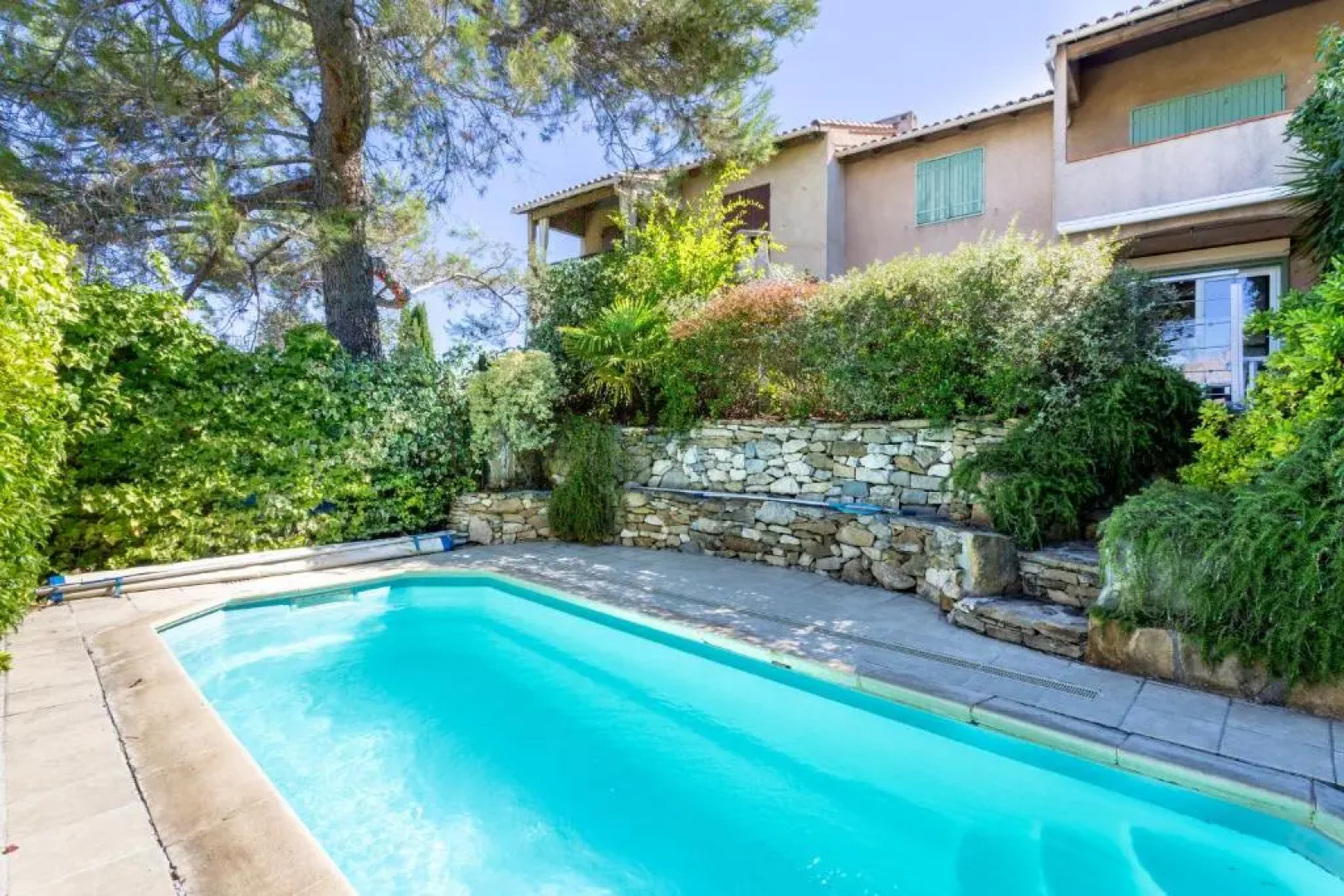 T3 Rez de Jardin,Piscine Privée