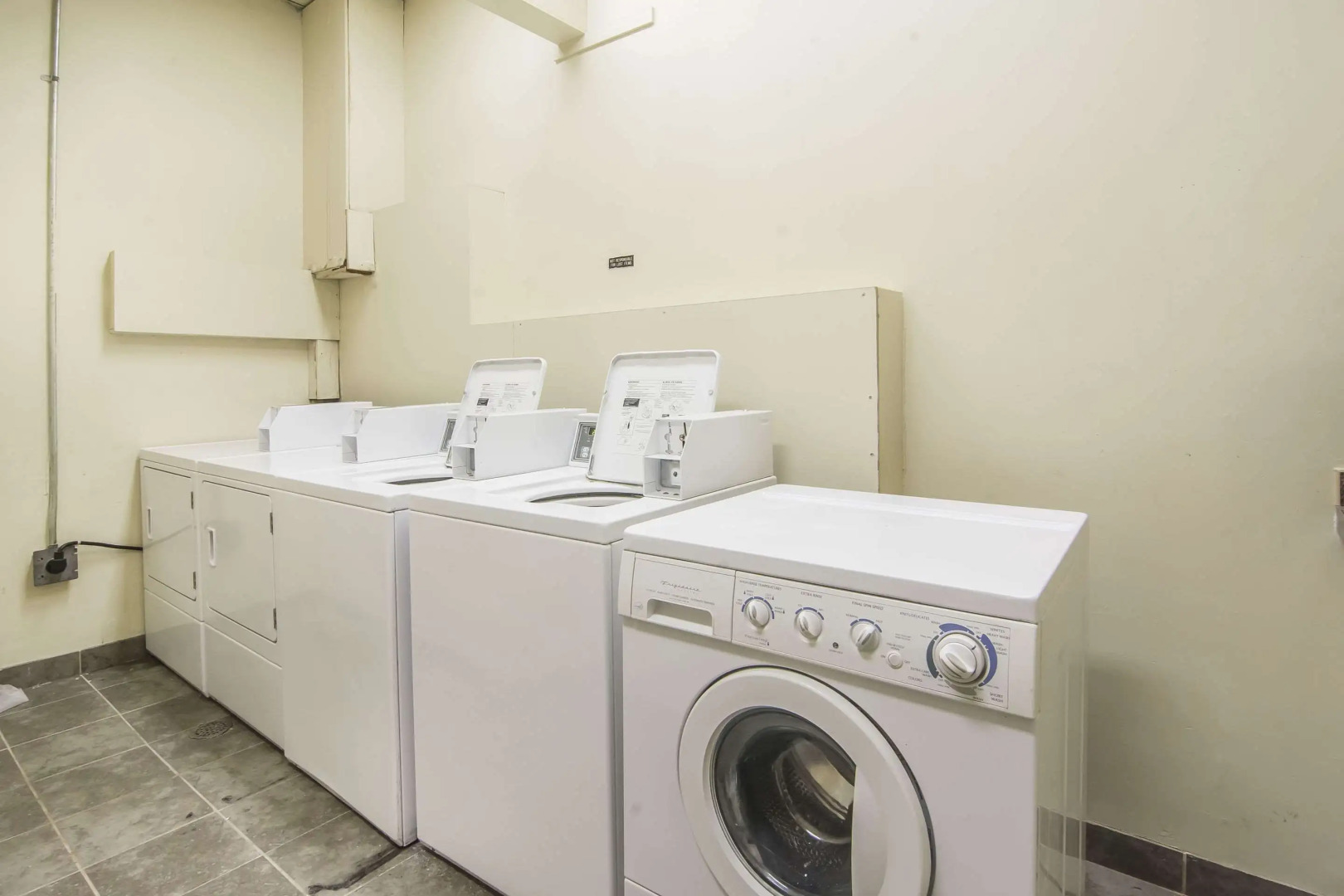 Quality Inn & Suites