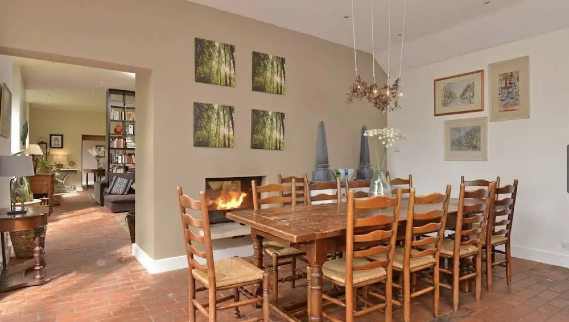 Lovely Big Barn with Hot Tub