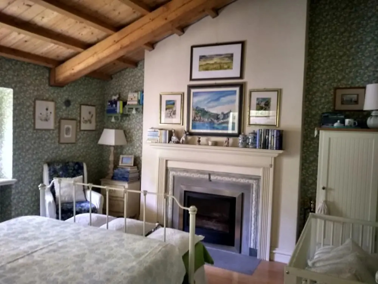 Alle Rive Bed'n Books