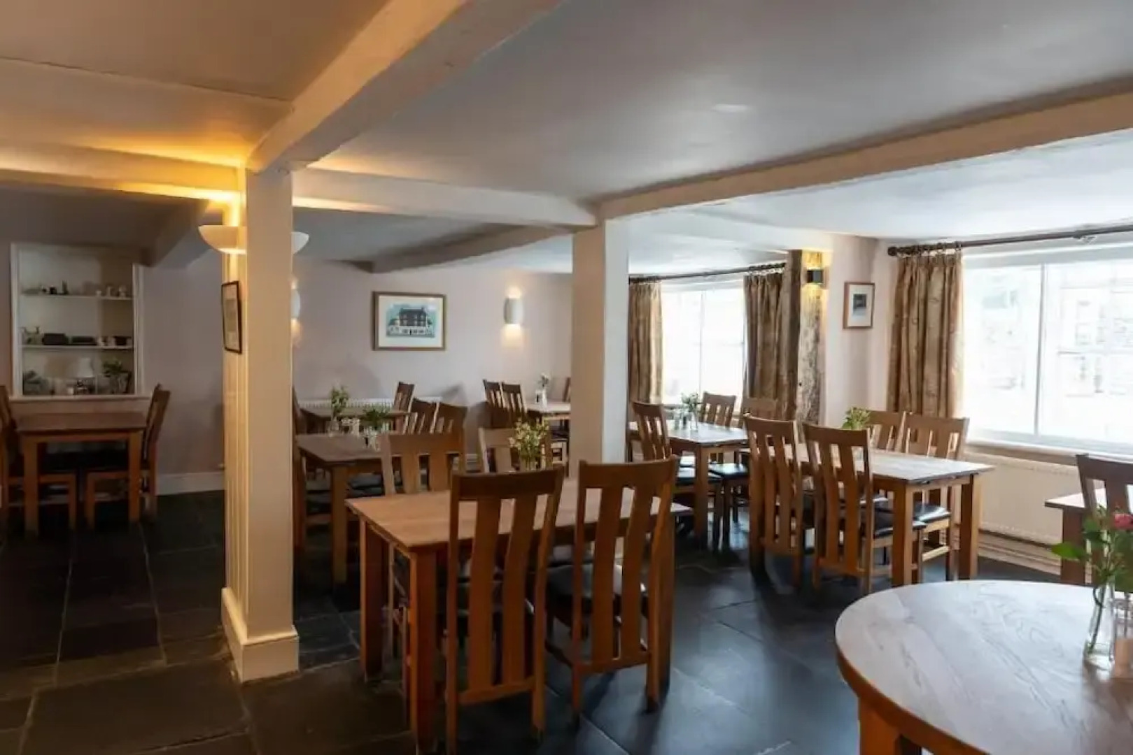 Glan Yr Afon Riverside