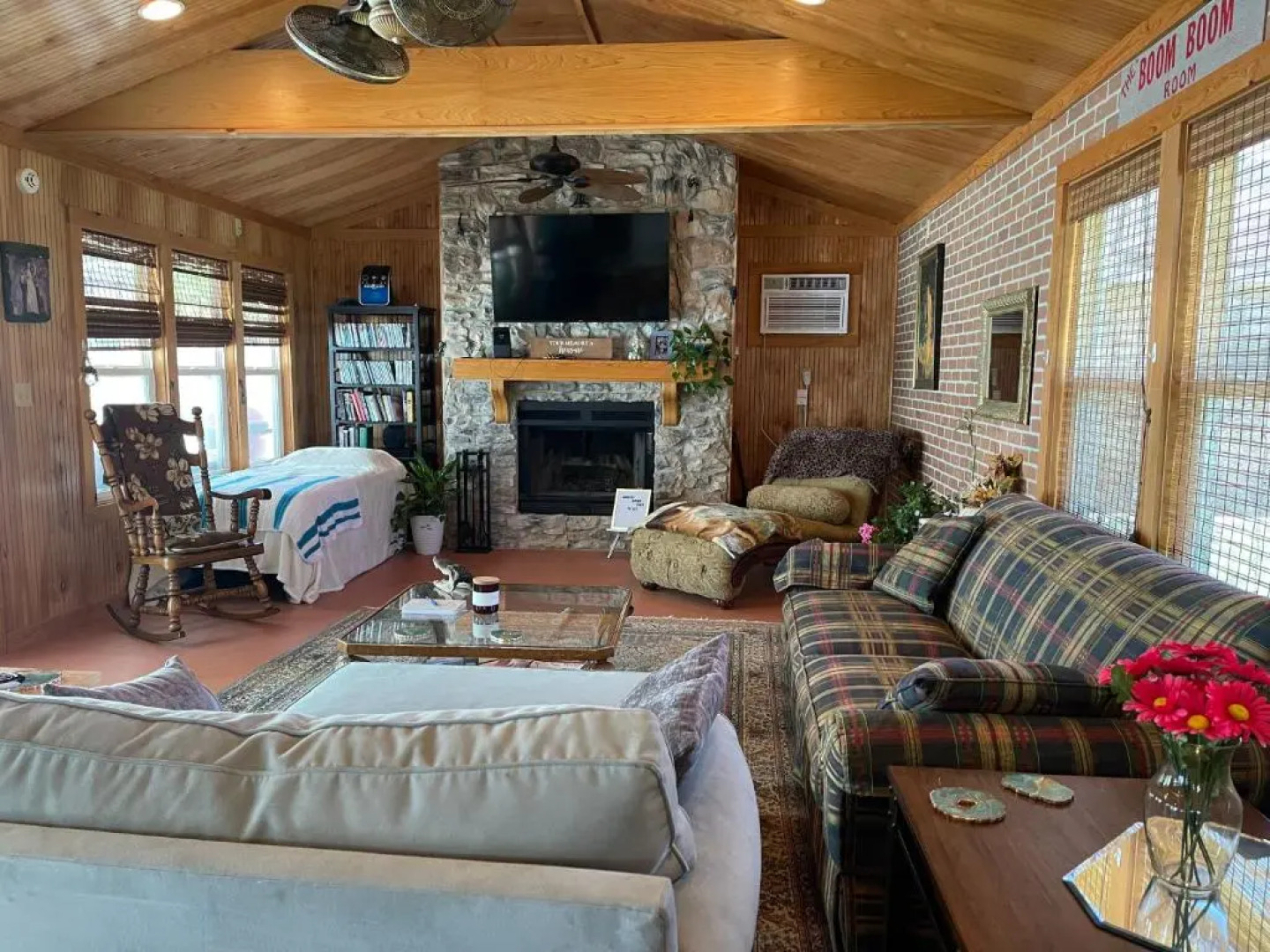 Amy’s Poolside Retreat