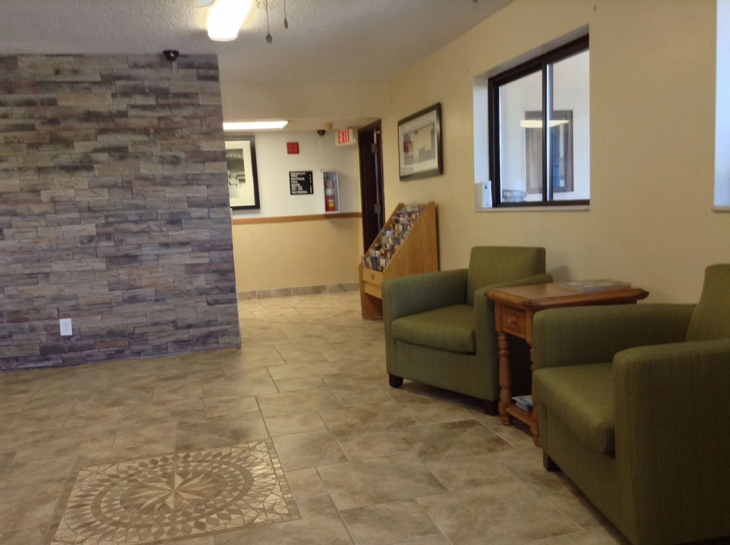 Western Inn & Suites