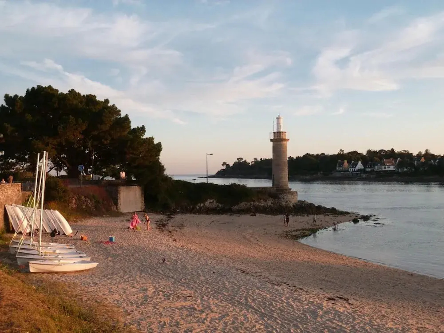 Holiday House With Private Pool in a Shared Property