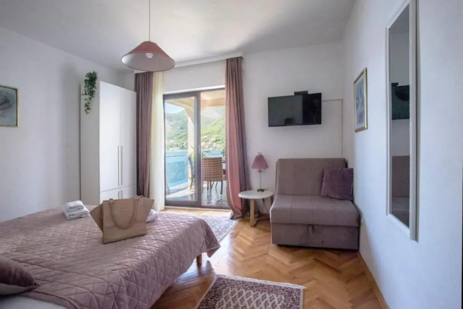 Mesmerizing Studio Flat Near Kotor Bay in Tivat