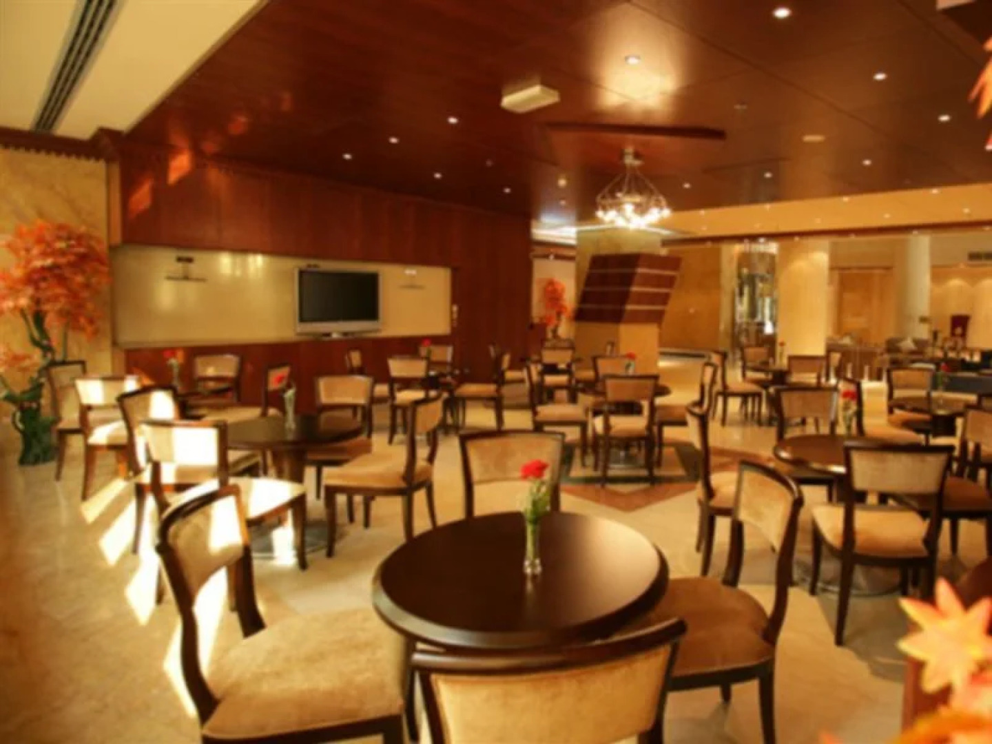 Al Manar Grand Hotel Apartments